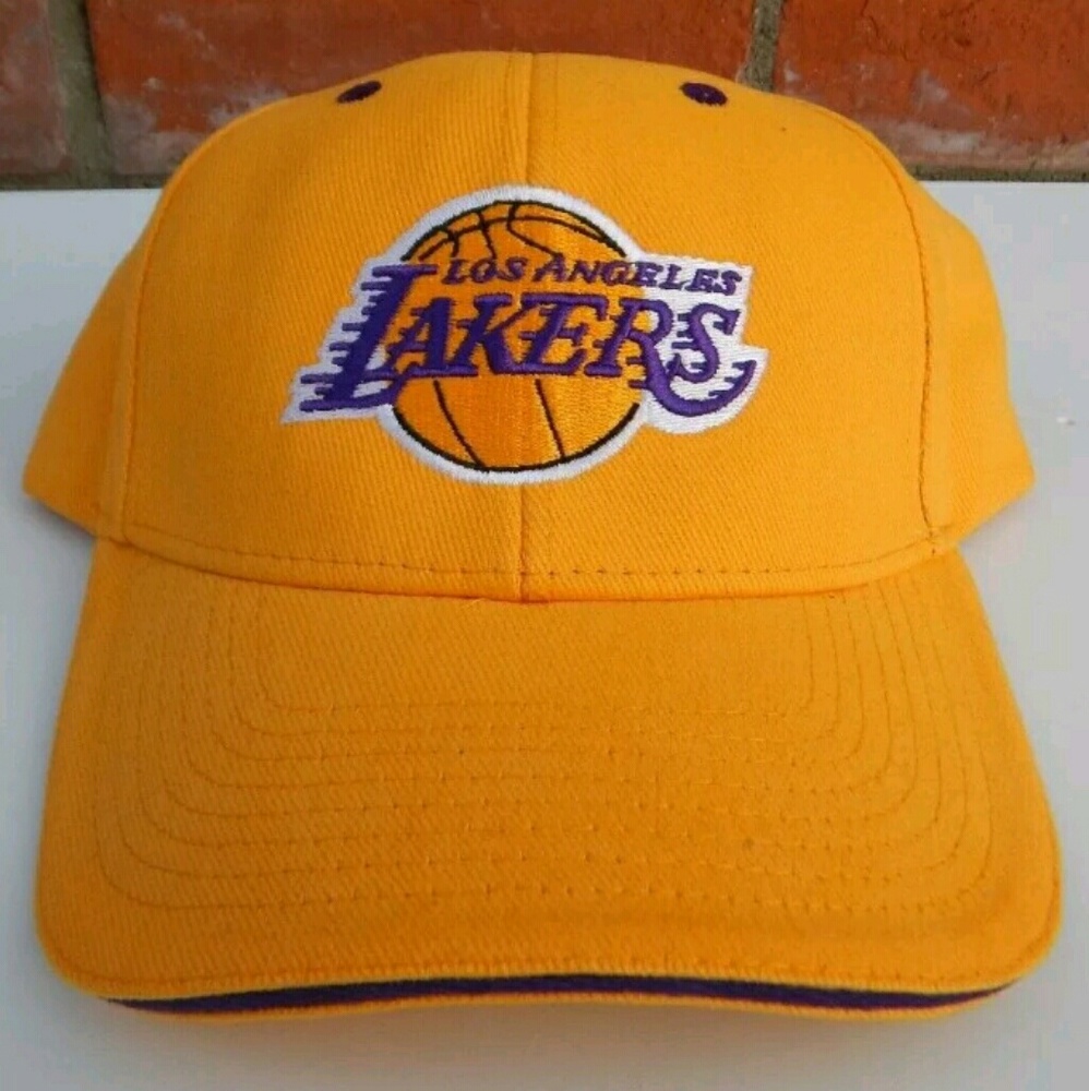 NBA Los Angeles Lakers Velcro Strap Hat Yellow
